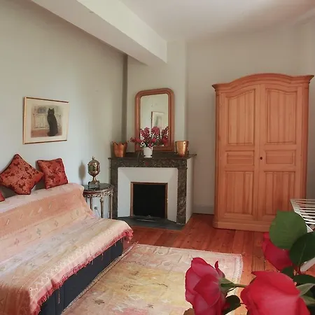 Chateau De La Prade Bed & Breakfast