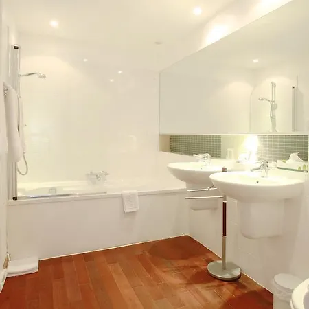 Chateau De La Prade 4*